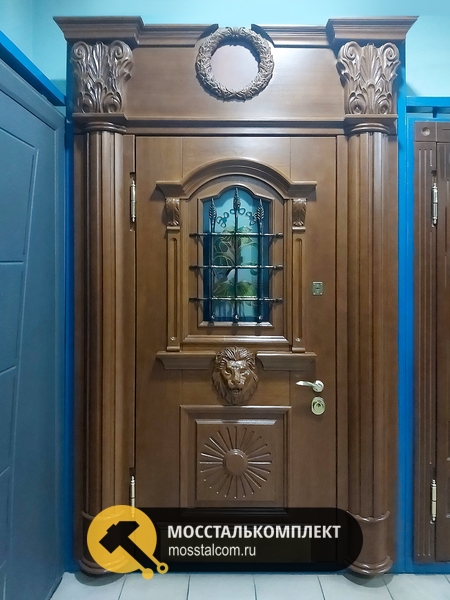 Элитная парадная дверь